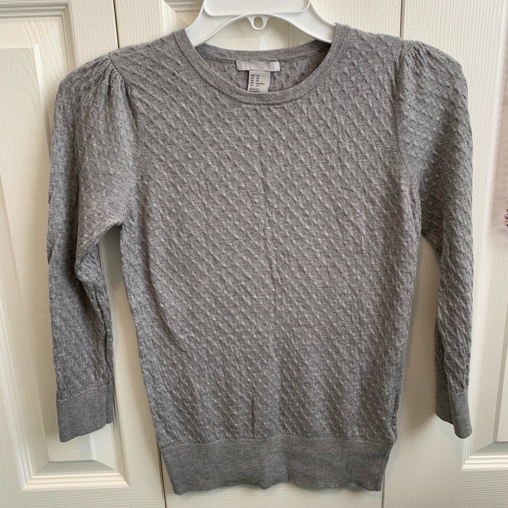 H&M gray sweater with ruching on shoulders